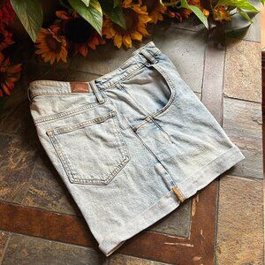Urban Outfitters BDG High Rise Roll Hem Denim Shorts